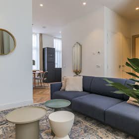 Apartment for rent for €2,050 per month in Groningen, Stoeldraaierstraat