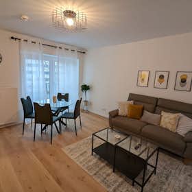 Apartment for rent for €1,900 per month in Berlin, Keithstraße