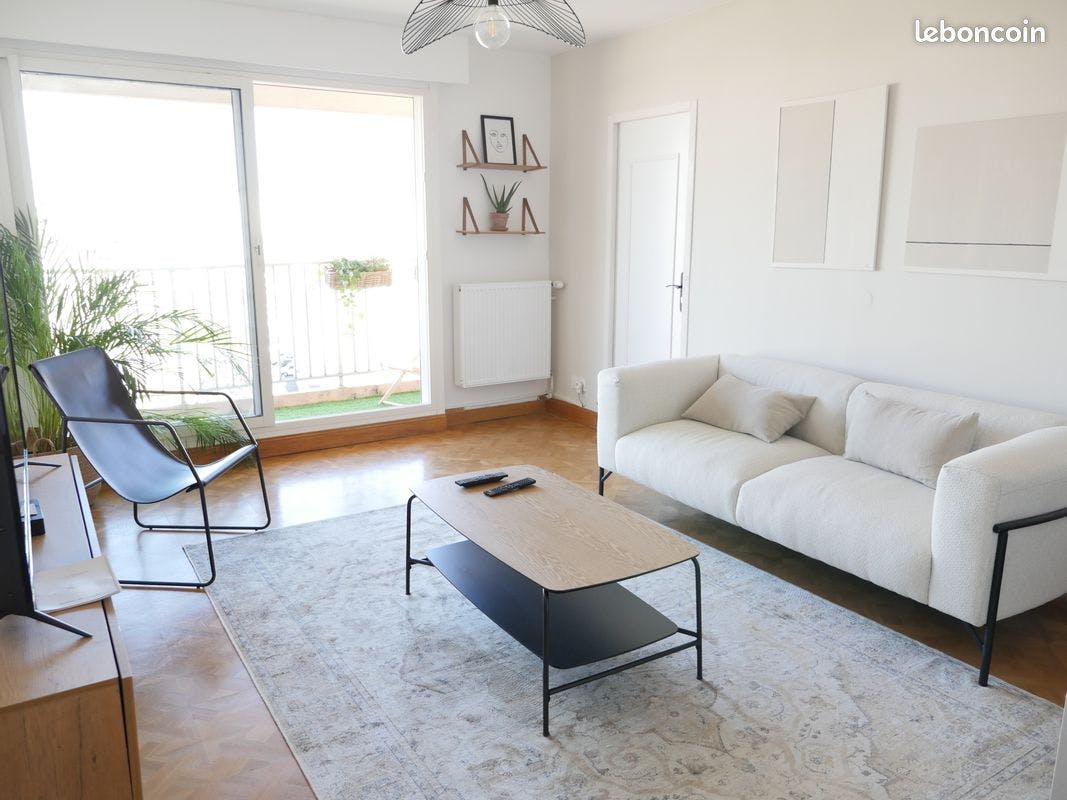 Rue Ernest Renan, Vénissieux preview