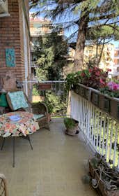 Apartment for rent for €1,400 per month in Rome, Via San Nemesio