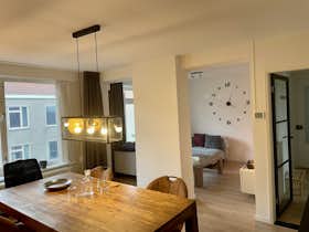 公寓 正在以 €2,421 的月租出租，其位于 Nijmegen, Semmelinkstraat
