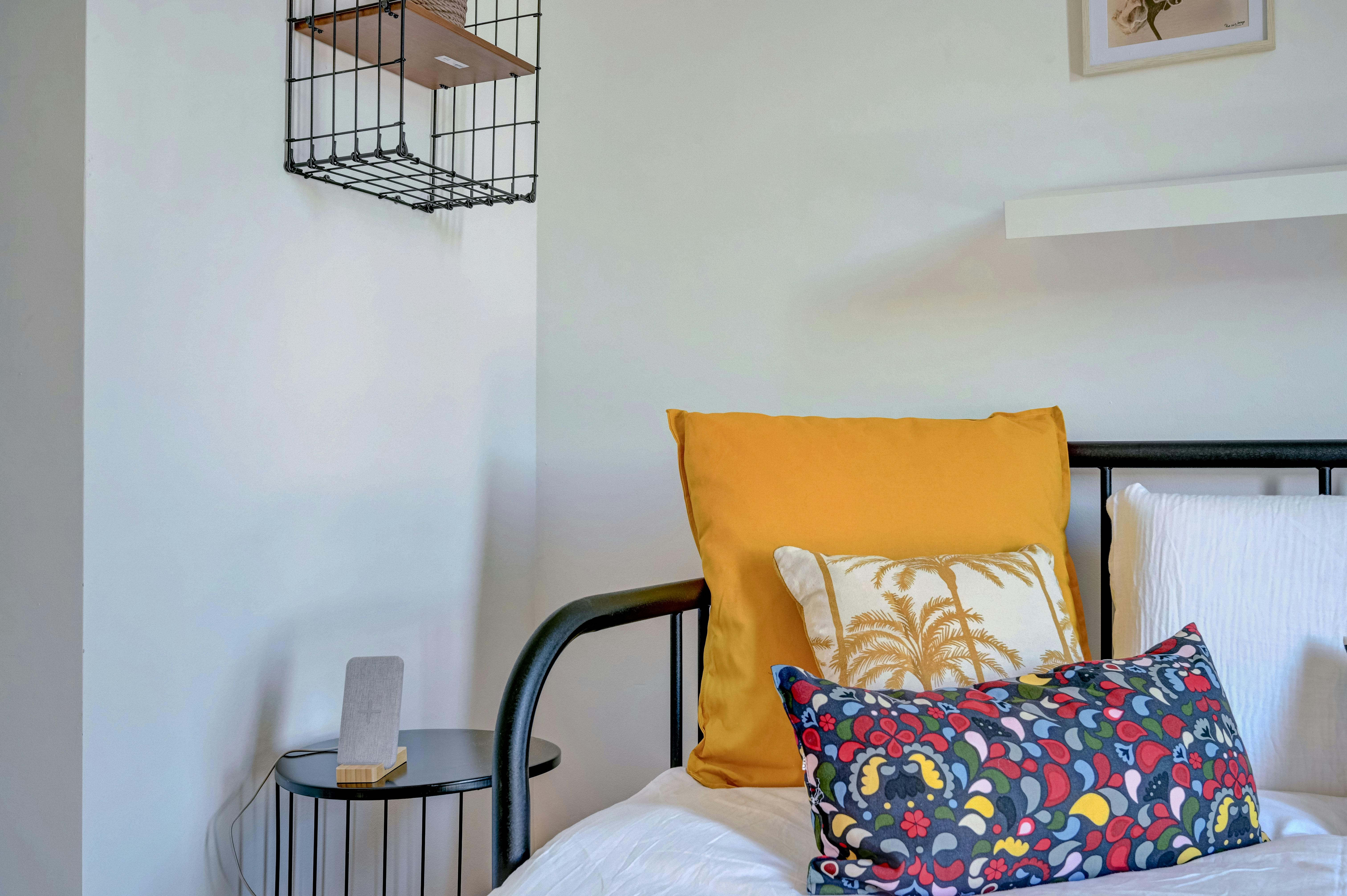 Private room for rent on Avenue de Saint-Julien, Marseille - Vue 3