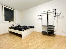 Privé kamer te huur voor € 650 per maand in Berlin, Malchower Weg