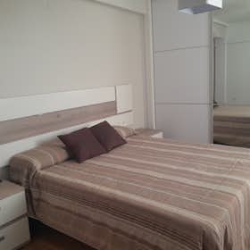 Private room for rent for €435 per month in Burjassot, Carrer Mendizábal