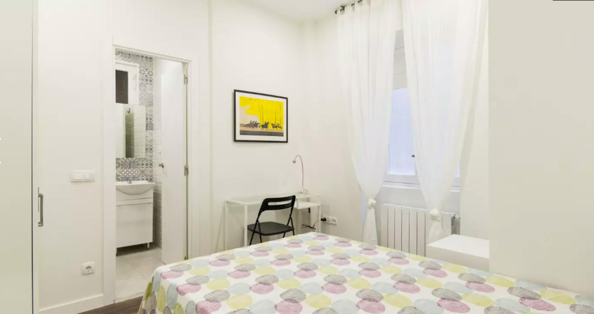 Calle de Ferraz, Madrid preview