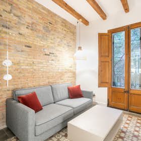 Apartment for rent for €1,550 per month in Barcelona, Carrer del Rosselló