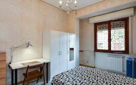 Habitación privada en alquiler por 580 € al mes en Rome, Via Francesco Orestano