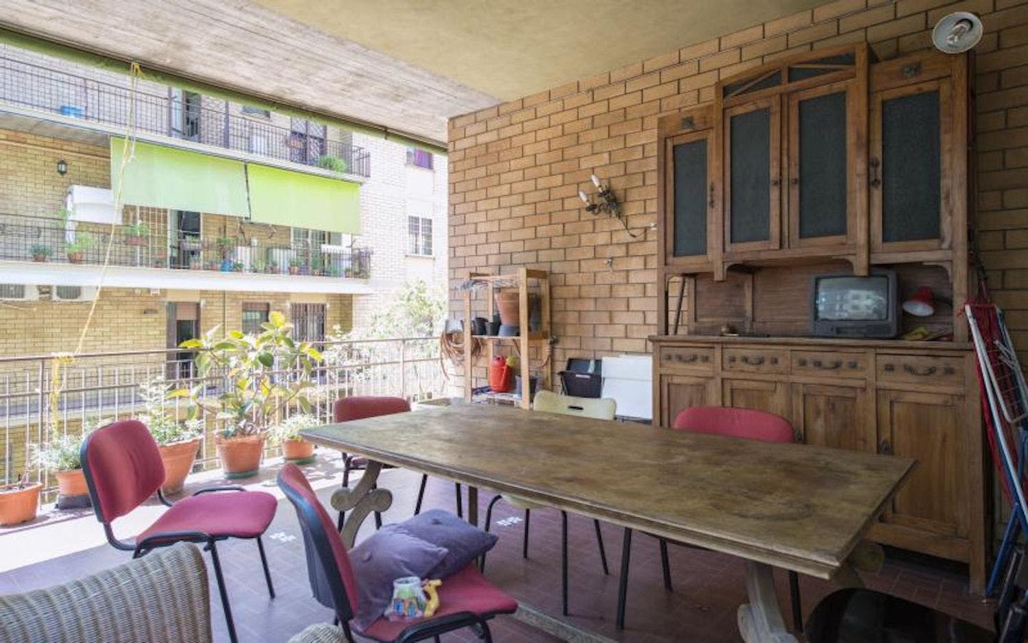Double room Rome, 1 bed, 20m² — photo 9