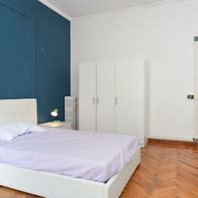 Private room for rent for €695 per month in Rome, Via Oreste Tommasini
