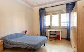 Privé kamer te huur voor € 520 per maand in Rome, Via Bisentina