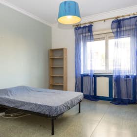 Приватна кімната за оренду для 520 EUR на місяць у Rome, Via Bisentina