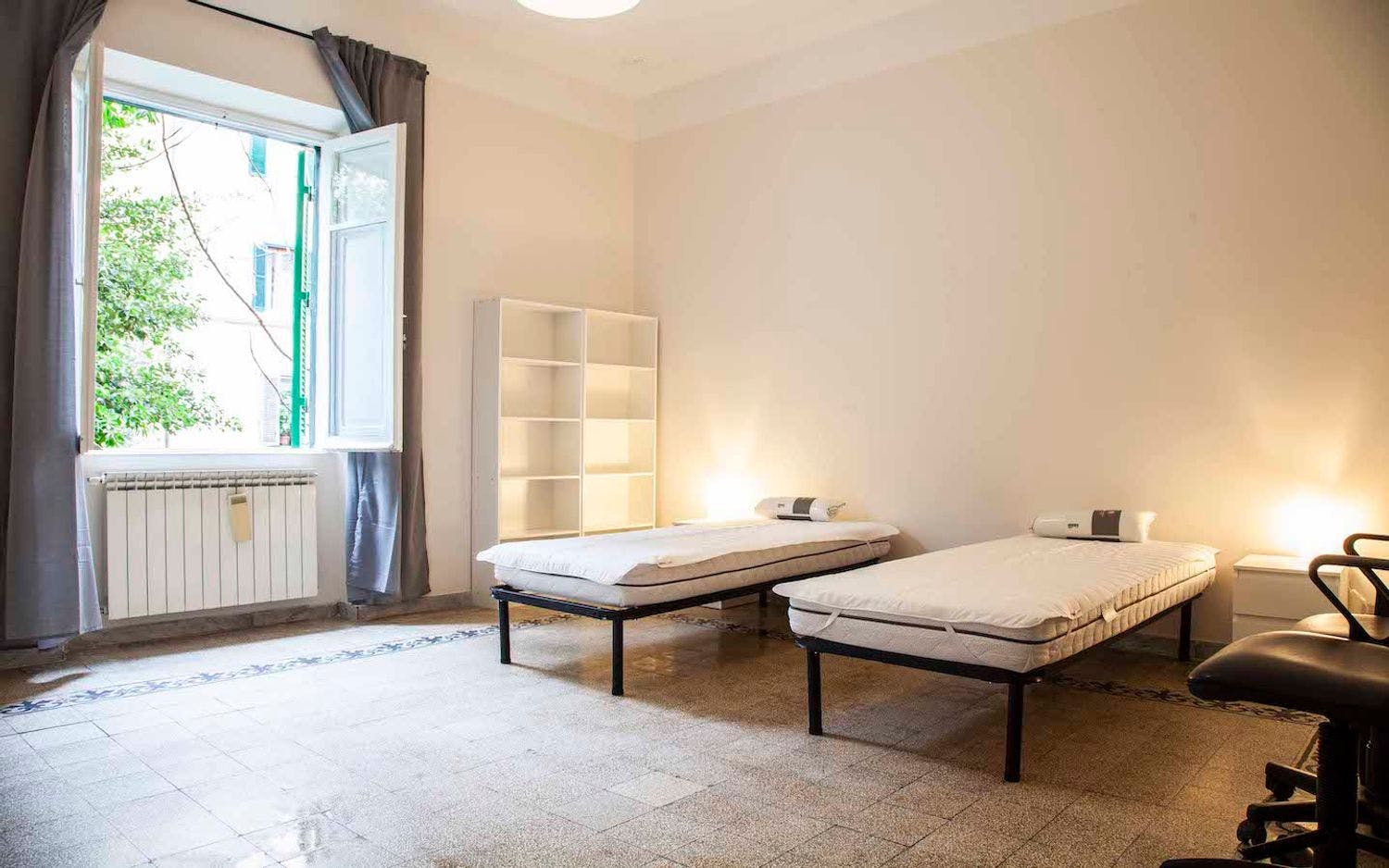 Gedeelde kamer te huur voor € 490 per maand in Rome, Largo Magna Grecia