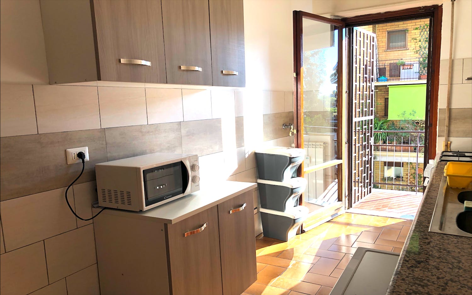 preview gallery tile