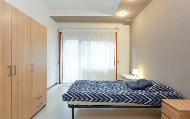 Private room in Via Edoardo Jenner, Rome (1306443) room image 1