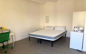 Private room for rent for €550 per month in Rome, Via di Carcaricola