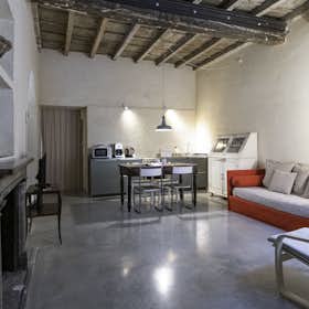 Apartment for rent for €2,315 per month in Milan, Via Luigi Canonica