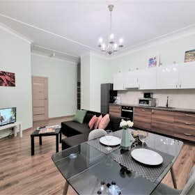 Apartamento en alquiler por 950 € al mes en Riga, Krišjāņa Barona iela