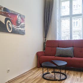 Apartment for rent for €1,564 per month in Vienna, Liebhartsgasse