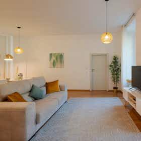 Appartamento in affitto a 5.562 CHF al mese a Bellinzona, Vicolo al Sasso