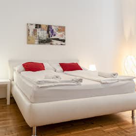 Apartment for rent for €1,564 per month in Vienna, Stanislausgasse