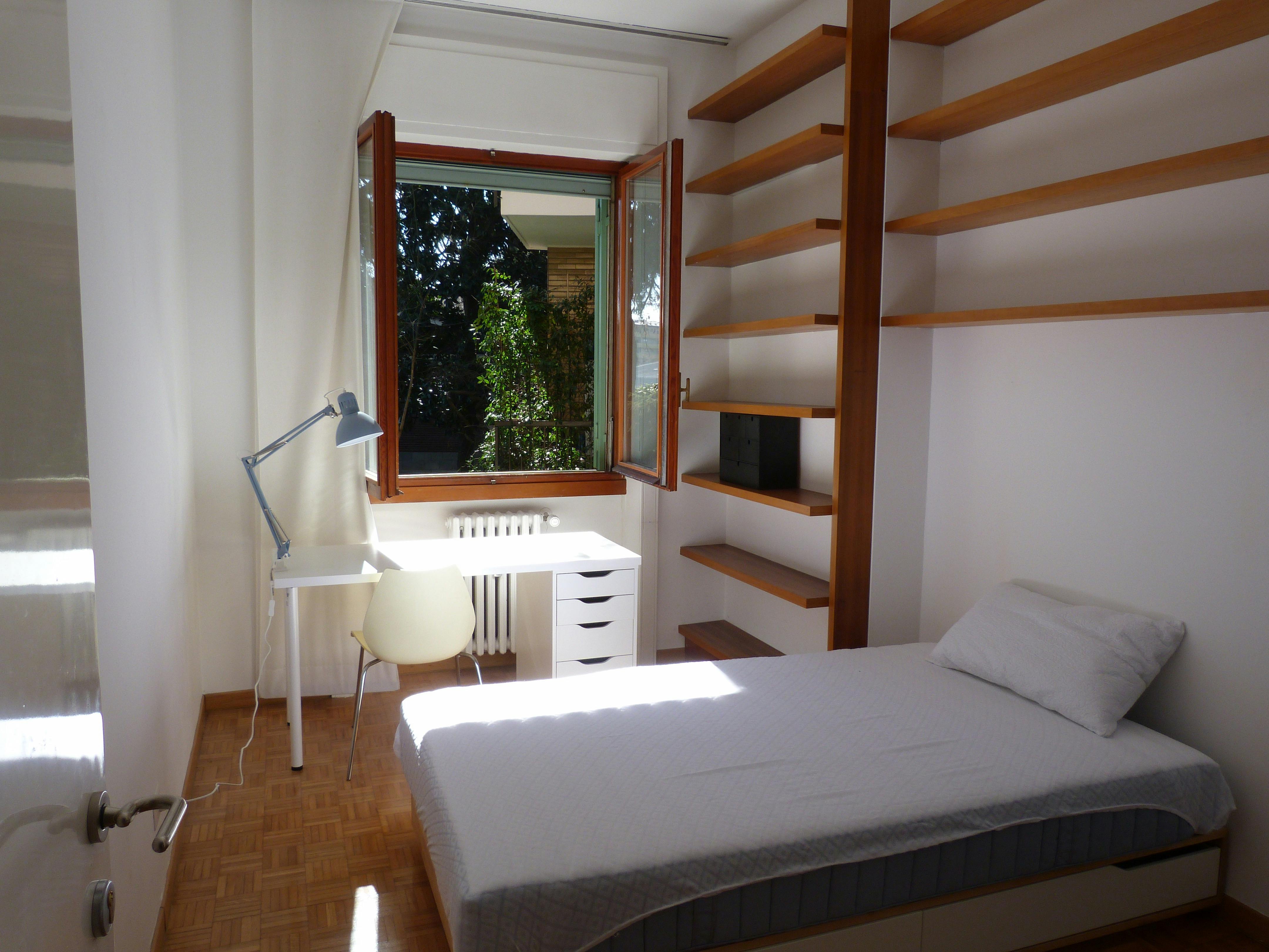 Via Federico Tesio, Milan preview