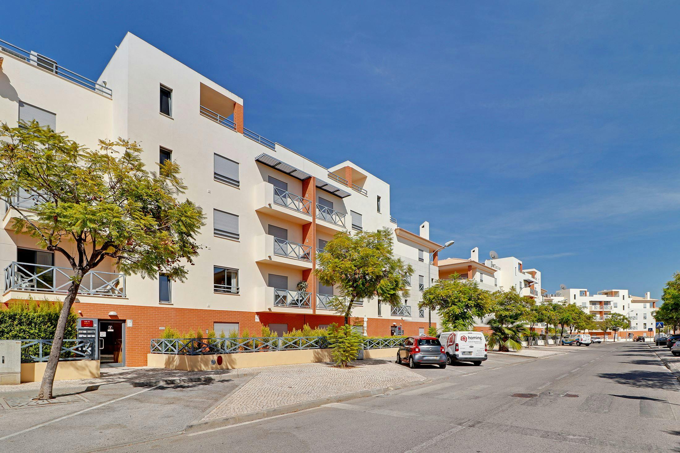 Mieszkanie do wynajęcia za 1621 € miesięcznie w mieście Albufeira, Rua Da Corcovada