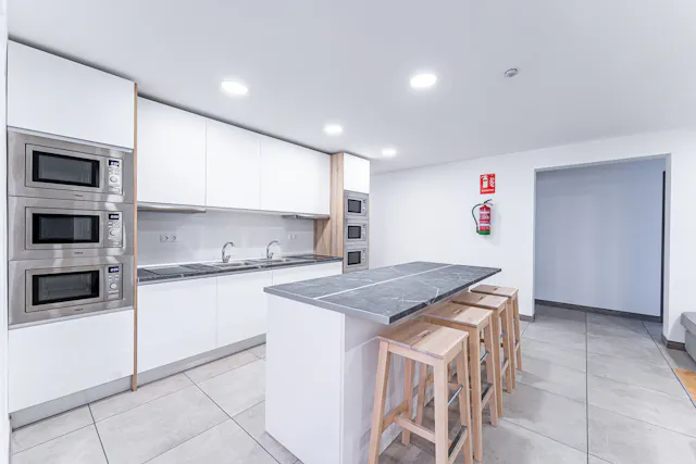 Private room in Calle del Arenal, Madrid (1319400) room image 20