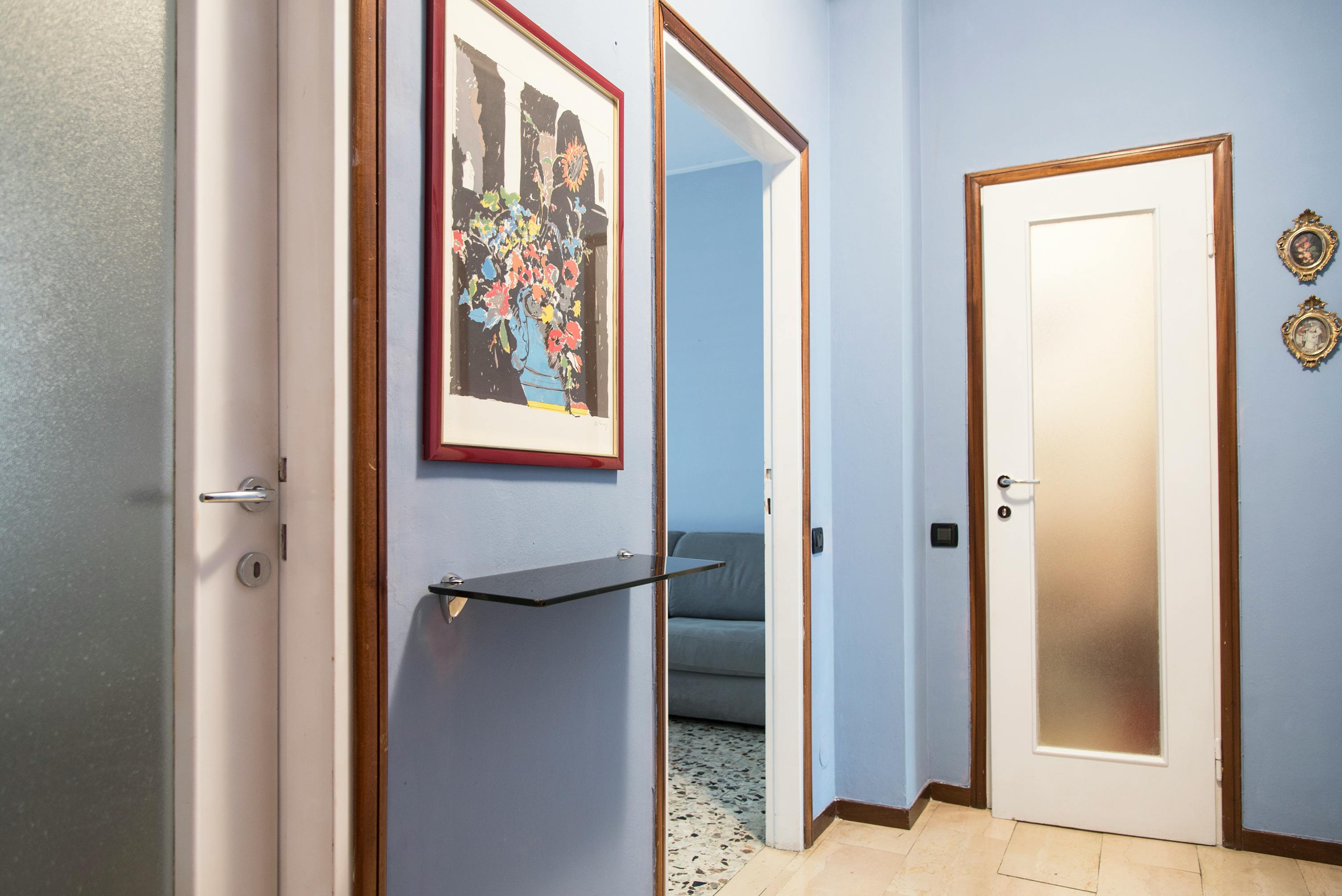 Apartment Milan, 1 bed, 61m² — photo 2