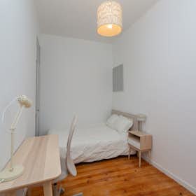 Private room for rent for €550 per month in Lisbon, Rua do Carrião