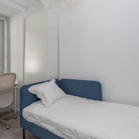 Private room for rent for €600 per month in Lisbon, Rua do Carrião