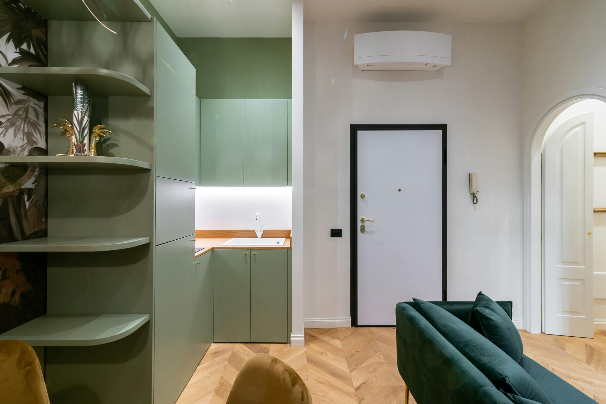 preview gallery tile