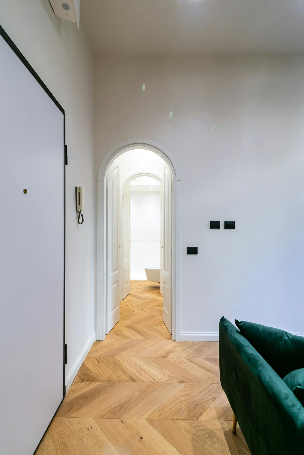 Apartment Milan, 1 bed — photo 9