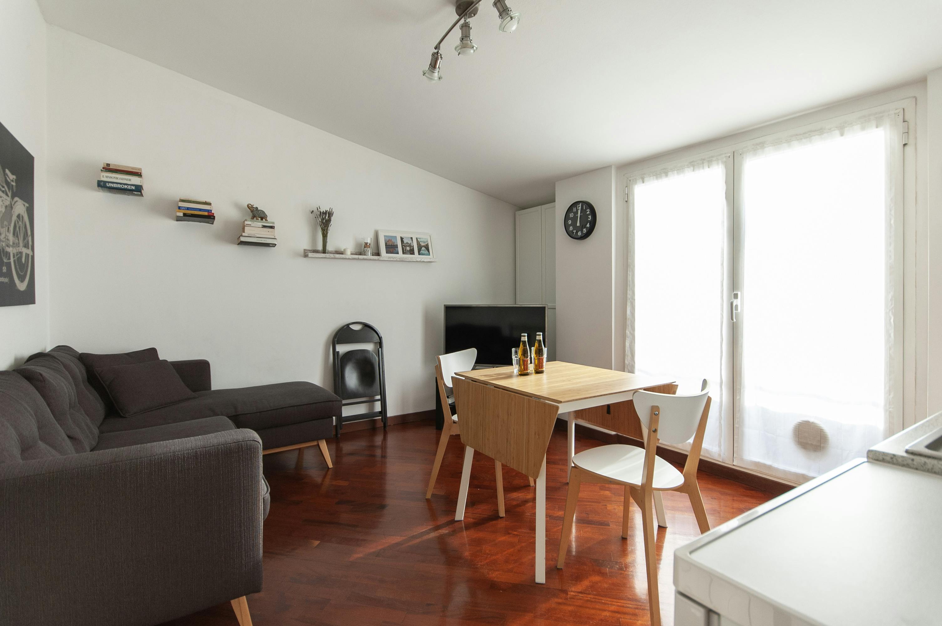 Apartment for rent for €1,595 per month in Milan, Via Giovanni Ventura