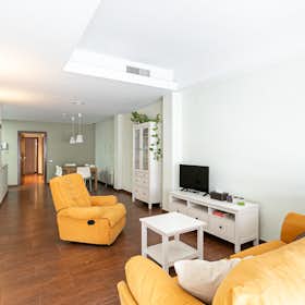 Apartment for rent for €1,450 per month in Barcelona, Carrer de l'Oblit