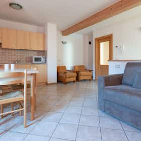 公寓 正在以 €1,240 的月租出租，其位于 Valdidentro, Via Ripa Fontana