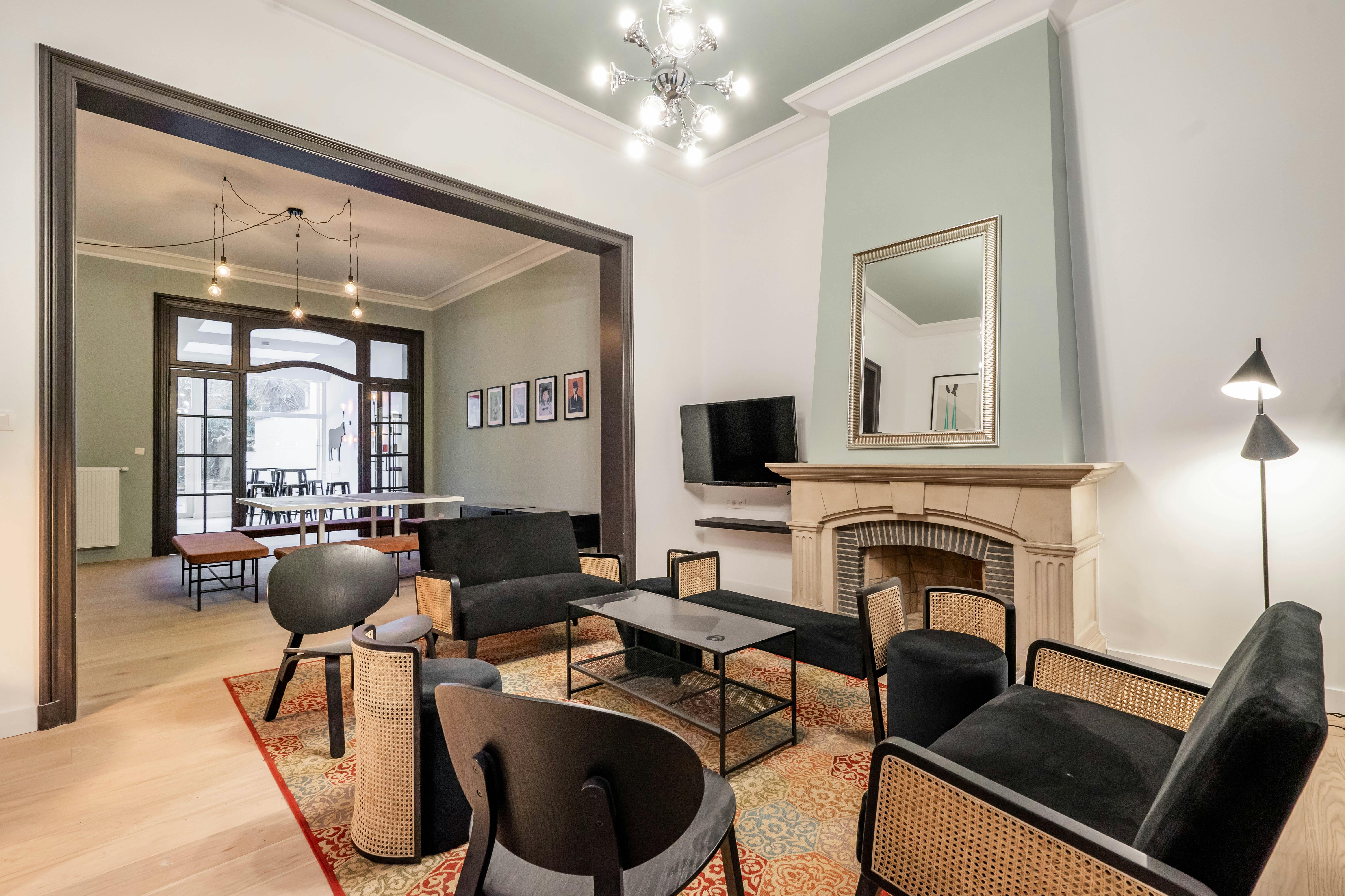 Apartment Charleroi, 21m² — photo 4