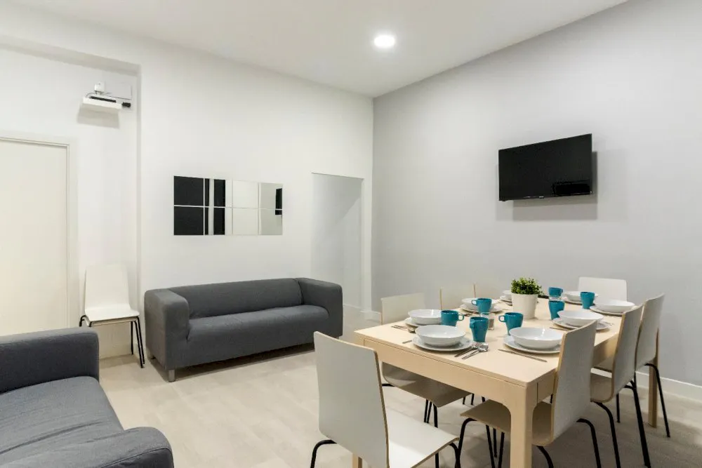 Private room in Calle de Fuencarral, Madrid (1334152) ROOM 3