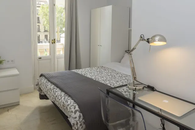 Private room in Plaza de Santa Ana, Madrid (1334255) room image 1