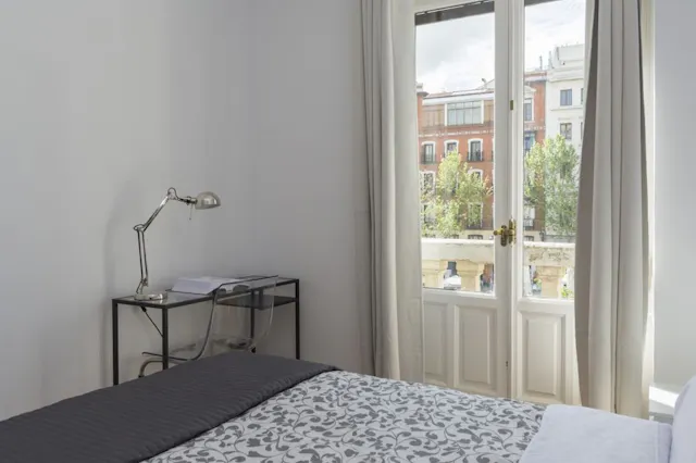 Private room in Plaza de Santa Ana, Madrid (1334257) room image 1
