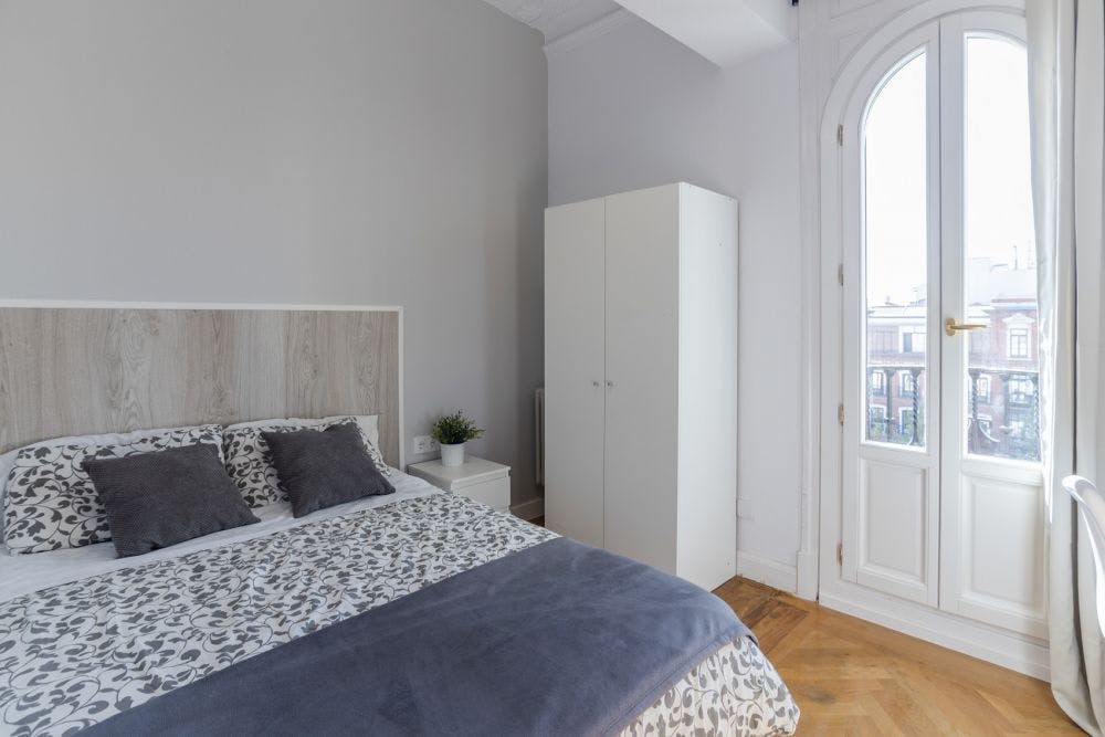 Plaza de Santa Ana, Madrid Madrid