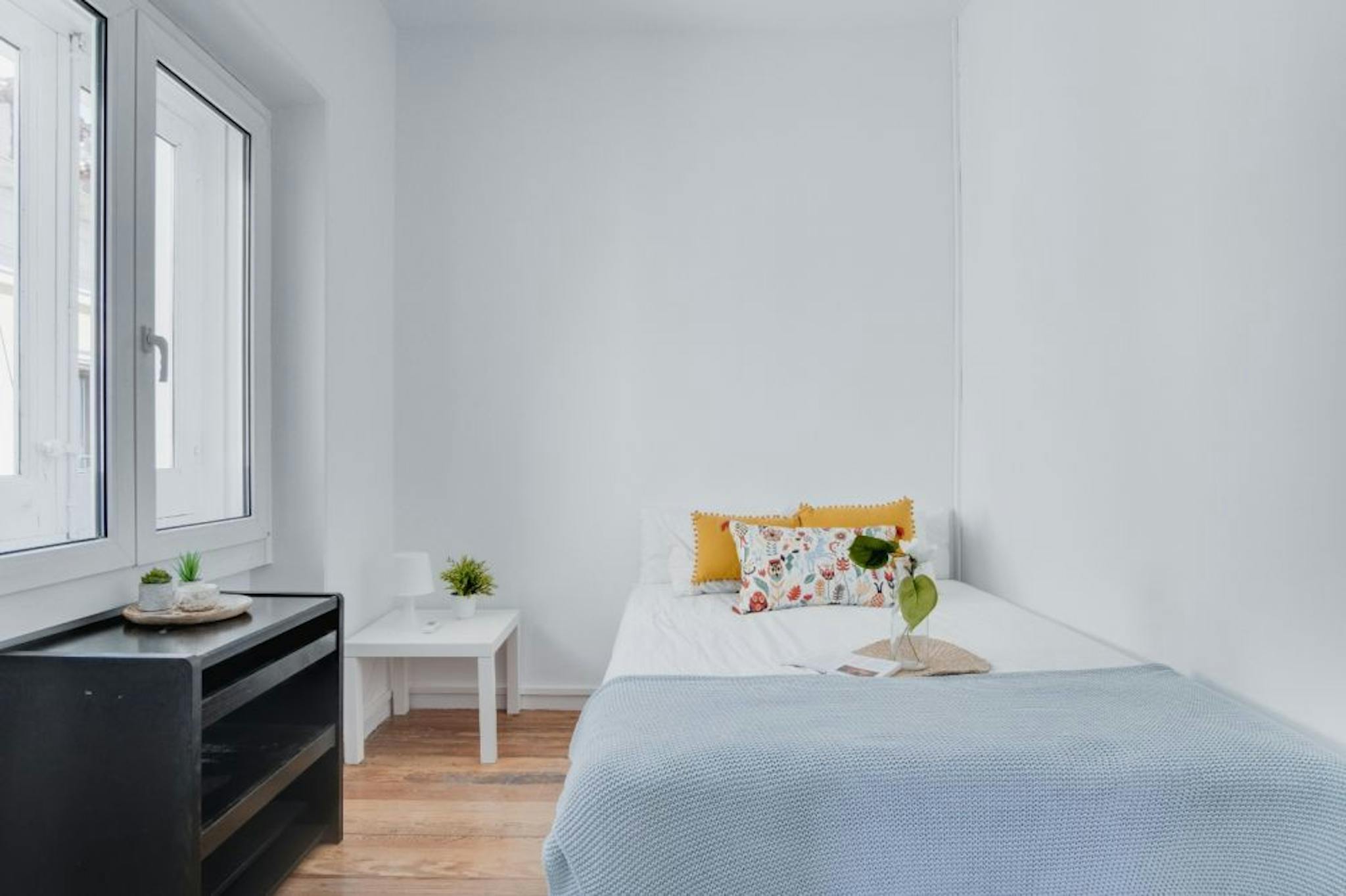 Calle de la Sal, Madrid preview