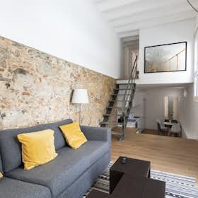 Apartment for rent for €1,495 per month in Barcelona, Travessia de Sant Antoni