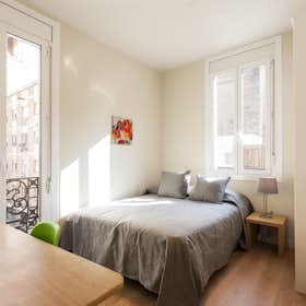 Apartment for rent for €1,460 per month in Barcelona, Travessia de Sant Antoni
