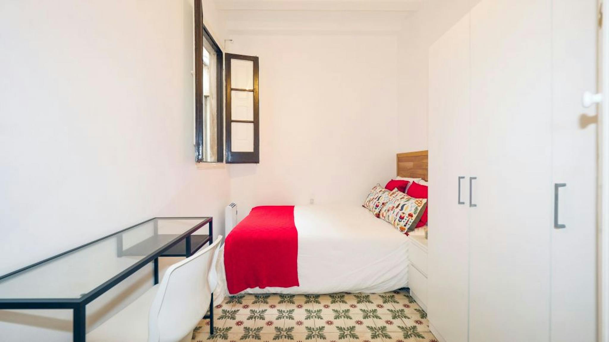 Carrer de Sant Pere Més Alt, Barcelona preview