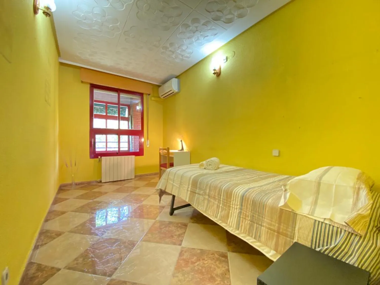Private room in Calle del Cabo Machichaco, Madrid (1337445) ROOM 3