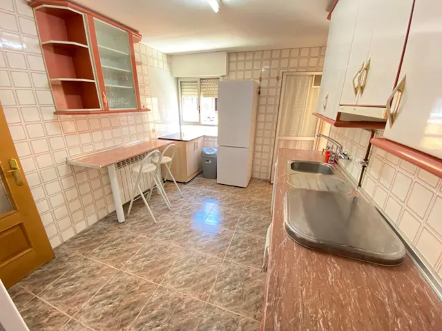 Private room in Calle de Graena, Madrid (1337521) room image 30