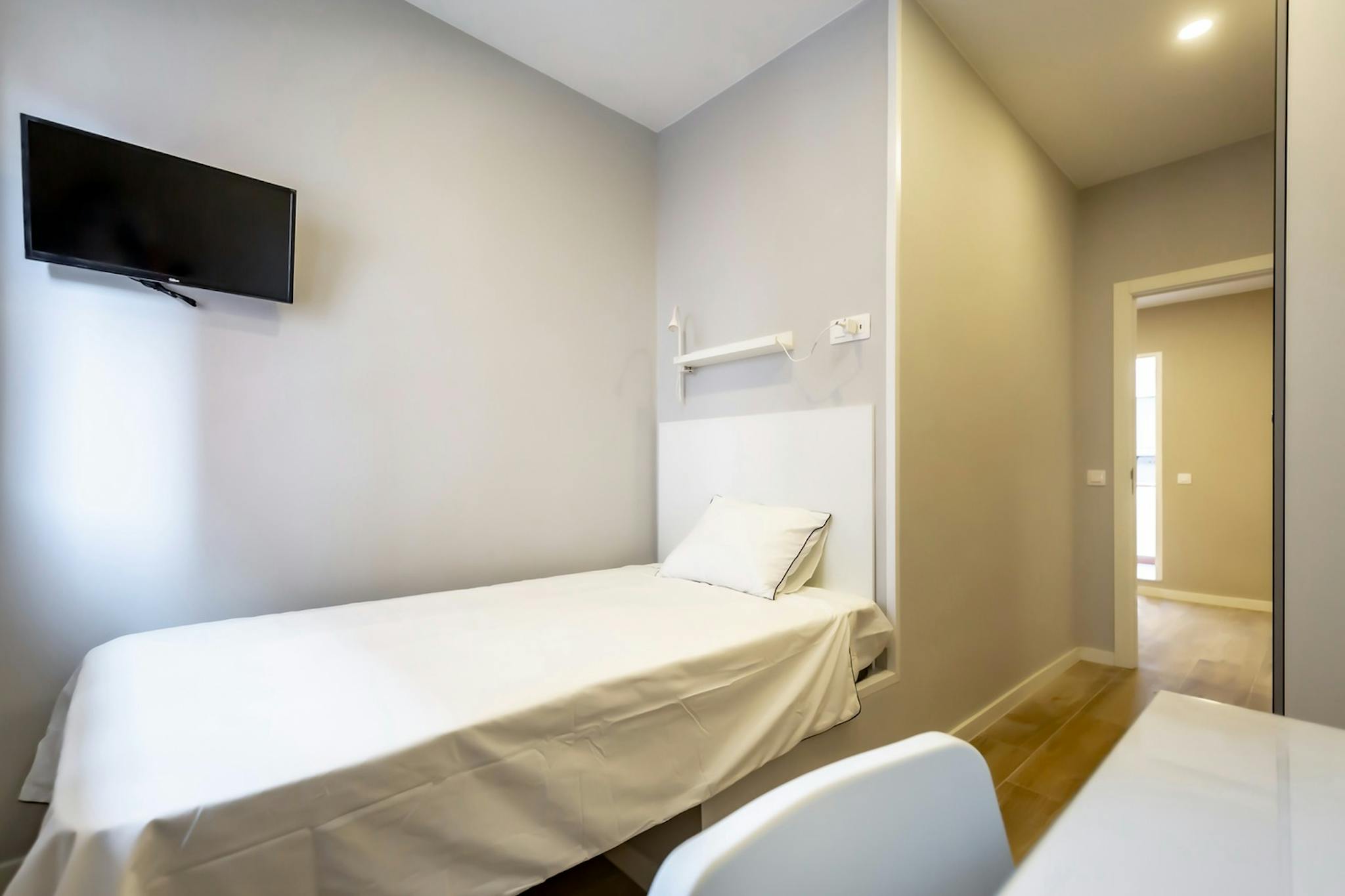 Calle del Puerto de Canfranc, Madrid preview