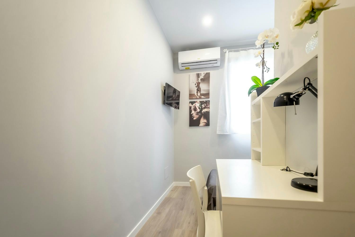 Calle del Puerto de Canfranc, Madrid preview