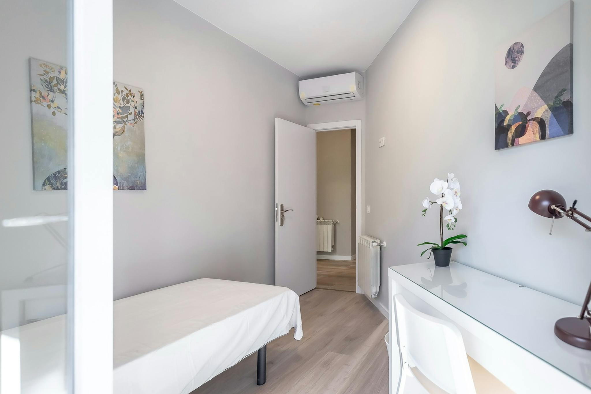 Calle del Puerto de Canfranc, Madrid preview