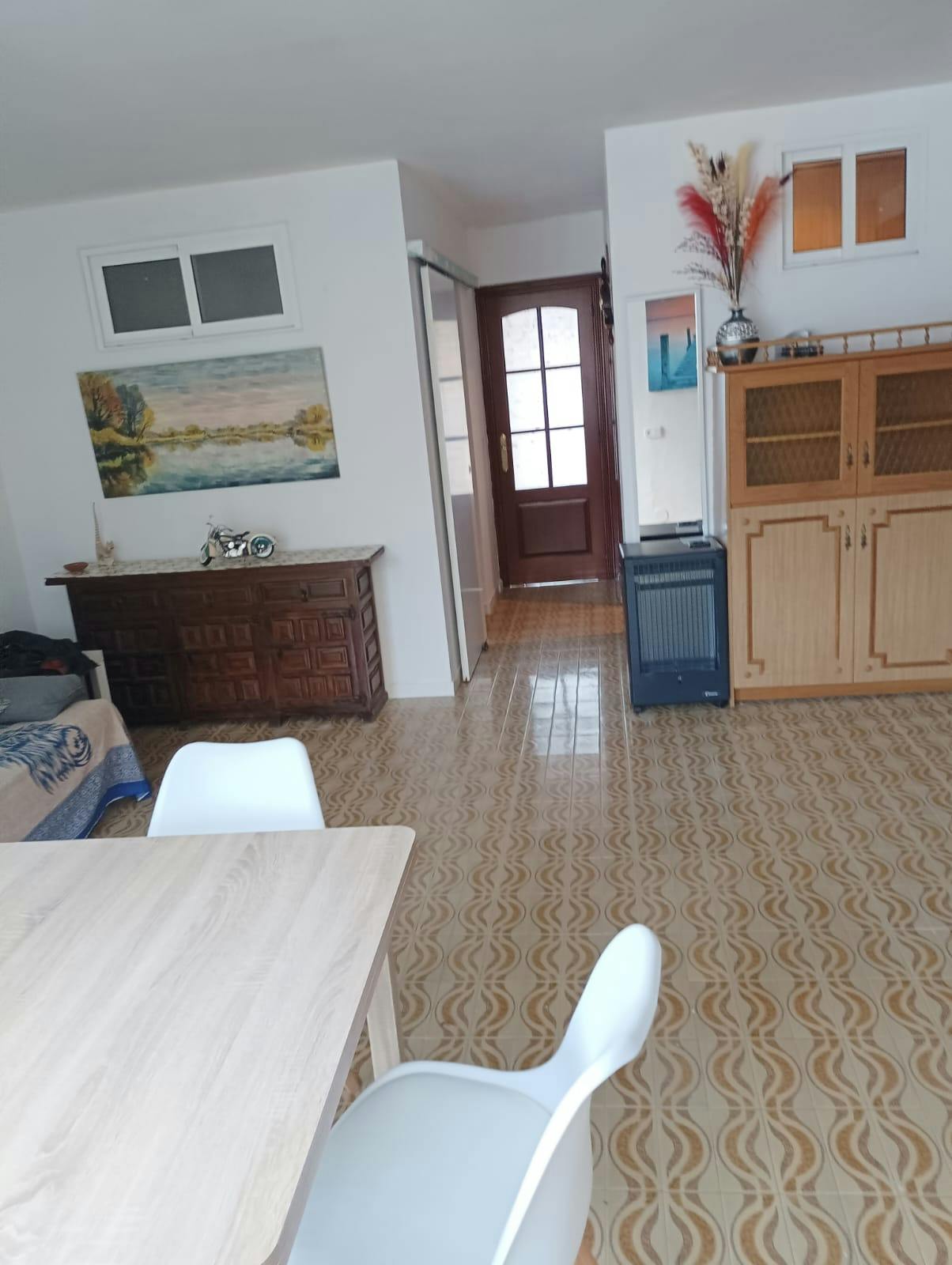 Apartment for rent for €5,435 per month in Salou, Carrer de Brussel.les